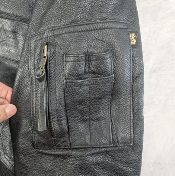 Alpha Industries Size XL Leather Flight Jacket Black Multiple Pockets